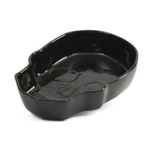 11’ Black Skull Shaped Baking Dish R Squared